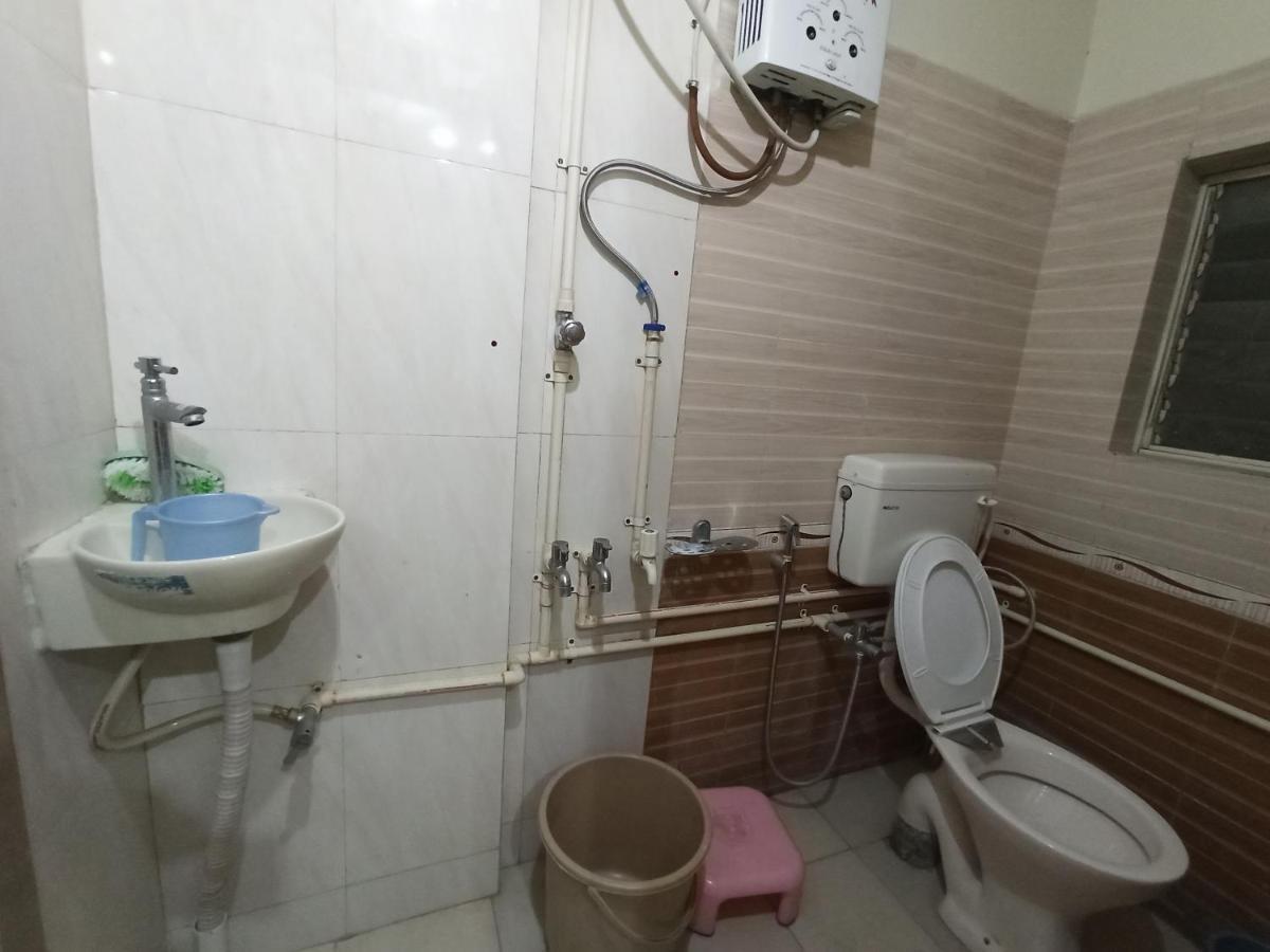 Malwade Motels Pune Exterior photo